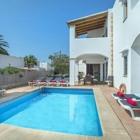 Villa Roca Viva By